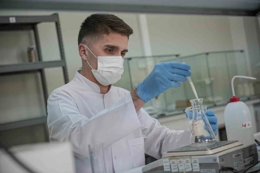 Mehmetçiğin içtiği sütten, yediği konserveye kadar hepsi bu laboratuvardan geçiyor
