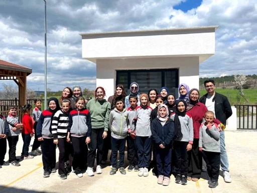 Mektuplarla &ouml;ğrencilerin kariyer hayallerine ışık tutuldu

