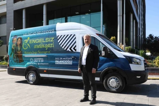 Melikgazi&rsquo;de engeller sevgiyle aşılıyor
