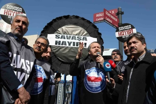 Memur-Sen, ABD B&uuml;y&uuml;kel&ccedil;iliği &ouml;n&uuml;ne siyah &ccedil;elenk bıraktı
