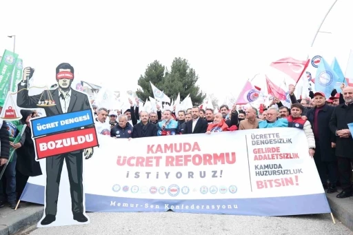 Memur-Sen Genel Başkanı Yal&ccedil;ın: "Kayıpların telafi edildiği ve emekliye de yansıyacak şekilde seyyanen zam verilsin diyoruz"
