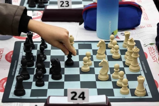 MENTEŞE'DE 23 NİSAN'A &Ouml;ZEL SATRAN&Ccedil; TURNUVASI