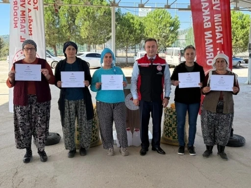 Menteşe’de üreticilere yönelik &quot;Süt hijyeni&quot; eğitimi tamamlandı