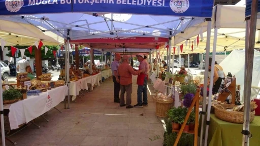 Menteşe Kurşunlu Meydanı&rsquo;nda Slow Food Şenliği d&uuml;zenlendi
