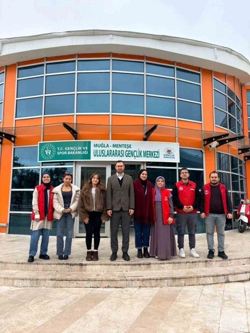 Menteşeli gen&ccedil;ler Avrupa yolunda
