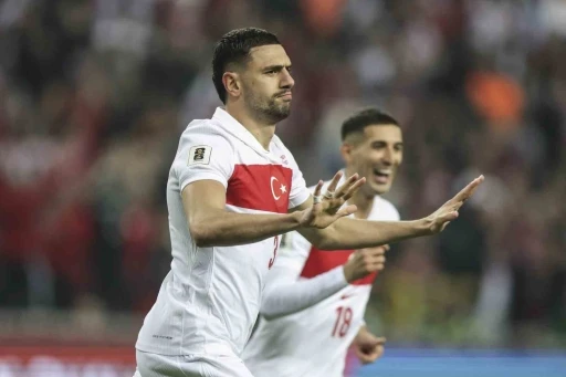 Merih Demiral, Al Ahli ile sözleşme yeniledi
