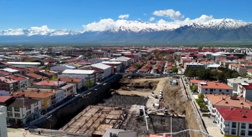 Merkez &Ccedil;arşısı D&ouml;n&uuml;ş&uuml;m Projesi 2027&rsquo;ye hazırlanıyor
