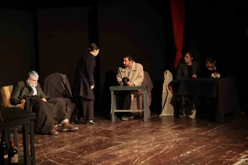 Merkezefendi&rsquo;de Kısa Oyunlar Festivali sanat dolu anlara sahne oldu
