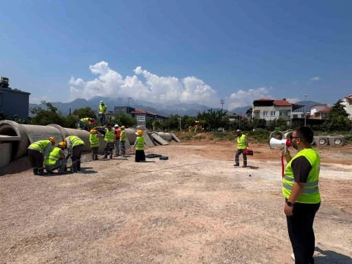 Merkezefendi Enkazda Arama Kurtarma Eğitim Alanında afetlere hazırlık s&uuml;r&uuml;yor
