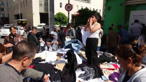 Mersin’de bayram alışverişi yoğunluğu

