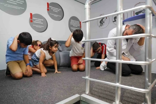 Mersin’de çocuklara afet eğitimi
