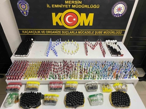 Mersin&rsquo;de depoya baskın binlerce litre ka&ccedil;ak alkol ele ge&ccedil;irildi: 1 tutuklama
