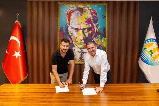 Mersin&rsquo;de dezavantajlı bireyler su sporlarıyla buluşuyor
