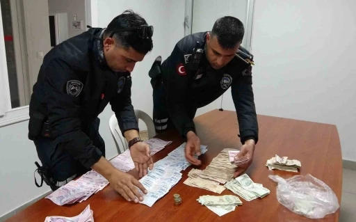 Mersin&rsquo;de dilencilerin &uuml;zerinden 24 bin 577 TL &ccedil;ıktı
