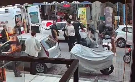 Mersin&rsquo;de iki grup arasında bı&ccedil;aklı kavga: 1 ağır yaralı
