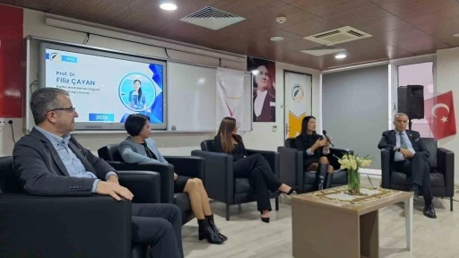 Mersin&rsquo;de &ouml;ğrencilere ilham veren s&ouml;yleşi
