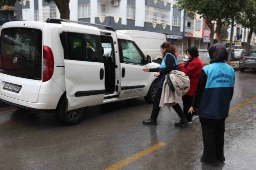 Mersin&rsquo;de onkoloji hastaları ulaşım sorunu yaşamıyor
