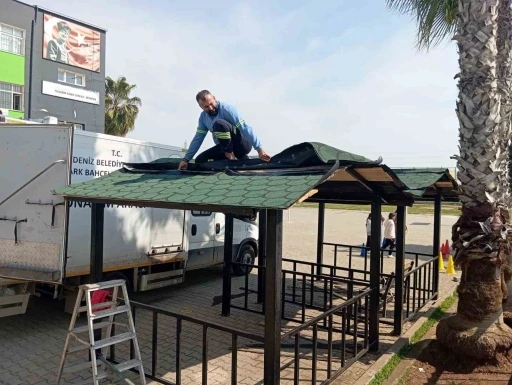 Mersin&rsquo;de park ve yeşil alanlarda bakım seferberliği
