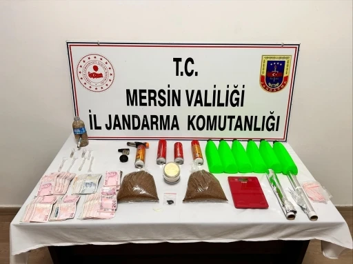 Mersin’de uyuşturucu taciri 2 şüpheli yakalanıp tutuklandı
