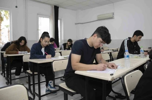 Mersin’de YKS öğrencilerine ücretsiz tercih danışmanlığı
