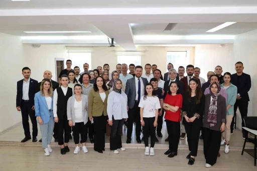 Mesai arkadaşlarıyla bayramlaşan Başkan Tatık’tan birlik ve beraberlik vurgusu
