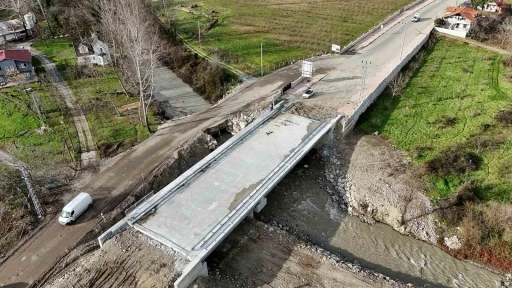 Mesudiye K&ouml;pr&uuml;s&uuml; ulaşım i&ccedil;in g&uuml;n sayıyor
