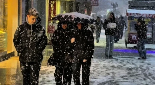 Meteoroloji&rsquo;den buzlanma, don ve &ccedil;ığ uyarısı
