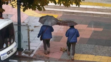 Meteorolojiden Çankırı için gök gürültülü sağanak yağış uyarısı
