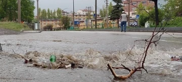 Meteorolojiden kuvvetli yağış uyarısı
