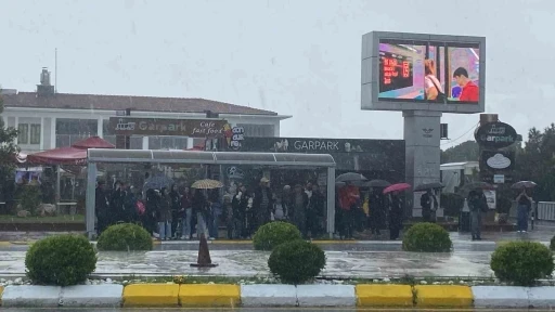Meteorolojiden ’sarı kod’ uyarısı sonrası Aydın’da yağmur etkili oldu
