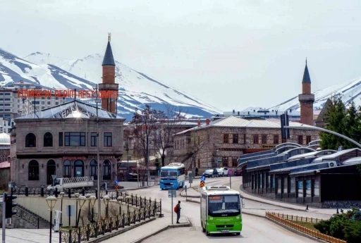 Meteorolojiden yıldırım düşmesi uyarısı

