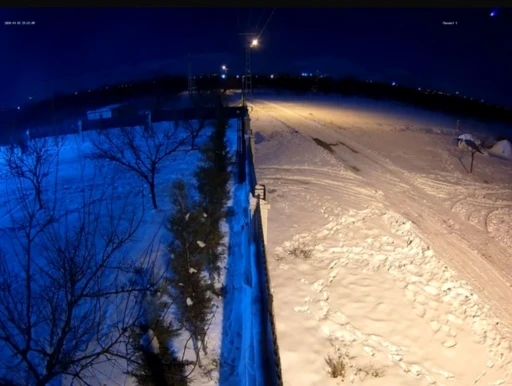 Meteorun d&uuml;şme anı kamerada
