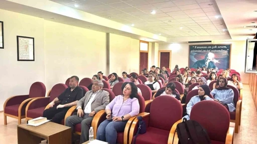 Metinbilim&rsquo;den &ouml;ğrenci yıl sonu paneli
