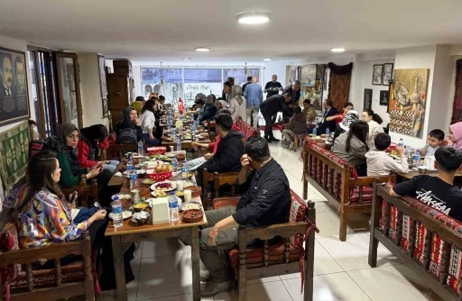 METOSAD’dan öksüz ve yetim çocuklara iftar programı
