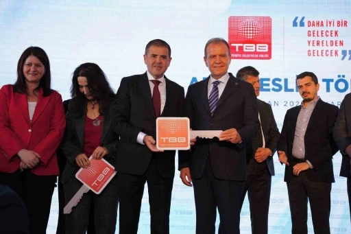 Mezitli Belediyesine ekskavat&ouml;r desteği
