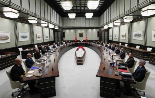 MGK Bildirisi: "Ter&ouml;r&uuml;n milletimizin g&uuml;ndeminden geri d&ouml;nmemek &uuml;zere &ccedil;ıkarılacağı vurgulanmıştır"
