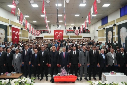 MHP Aşkale il&ccedil;e kongresi tamamlandı: Yeni Başkan Raci G&uuml;rcan Malli oldu
