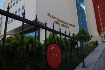 MHP, belediye başkanlarıyla kampa girecek
