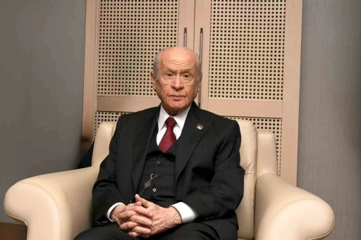 MHP Genel Başkanı Bah&ccedil;eli: "İzzet Bey akademik kariyer &ccedil;alışmalarına ağırlık vermek i&ccedil;in m&uuml;saade istemişlerdir"
