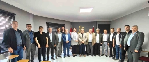 MHP İl Başkanı &Ouml;zkan muhtarlarla bir araya geldi
