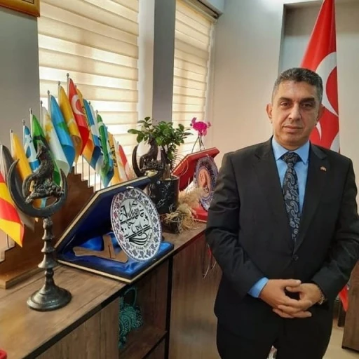 MHP K&uuml;tahya Merkez İl&ccedil;e Başkanı Ayhan Toy g&ouml;revinden affını istedi
