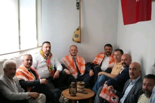 MHP Milas'ta Halkın Sorunlarını Dinledi