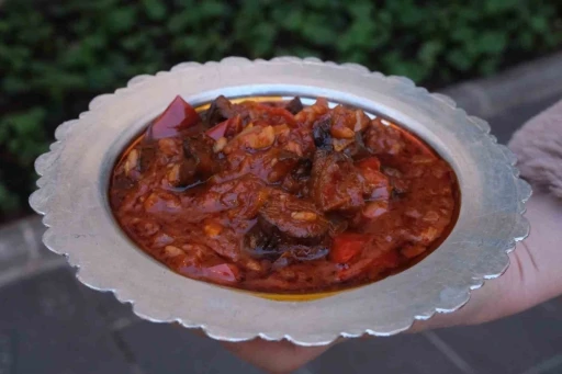 Mıcırık Aşı&rsquo;nın 6&rsquo;ncı en k&ouml;t&uuml; yemek se&ccedil;ilmesine Gaziantepliler tepki g&ouml;sterdi
