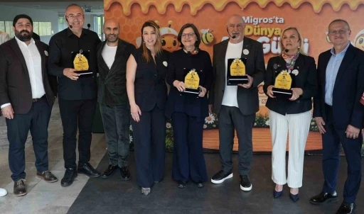 Migros&rsquo;tan D&uuml;nya Arı G&uuml;n&uuml; mesajı:
