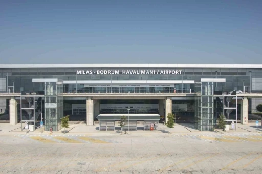 Milas-Bodrum Havalimanı, sezonun ilk dış hat uçuşlarını karşıladı
