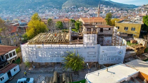 Milas’ın tarihi konaklarında yenileme çalışmaları sürüyor