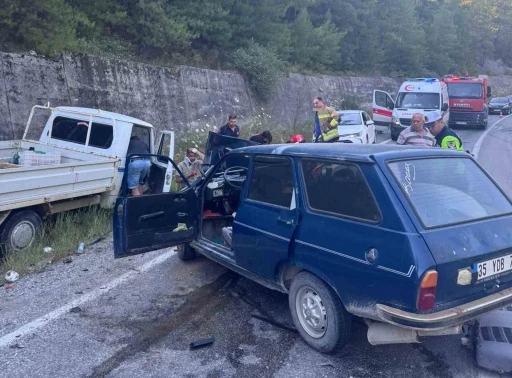 Milas&rsquo;ta trafik kazası: 2 yaralı
