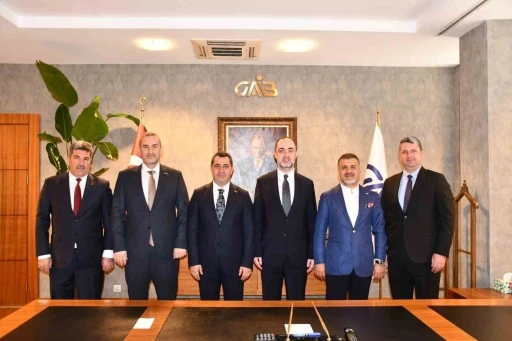 Milletvekili Bozgeyik: "İhracat&ccedil;ılarımız &uuml;lke kalkınmasının lokomotifidir"
