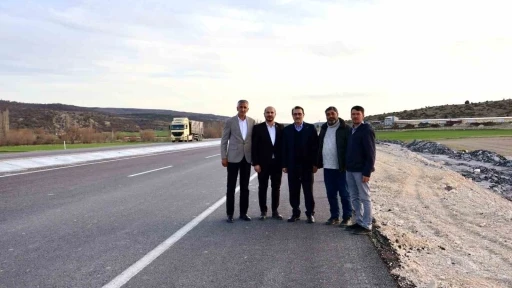 Milletvekili D&ouml;nmez, Seyitgazi yolunda incelemeler yaptı
