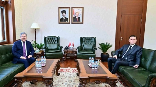 Milletvekili Hatipoğlu&rsquo;dan Vali Yılmaz&rsquo;a hayırlı olsun ziyareti
